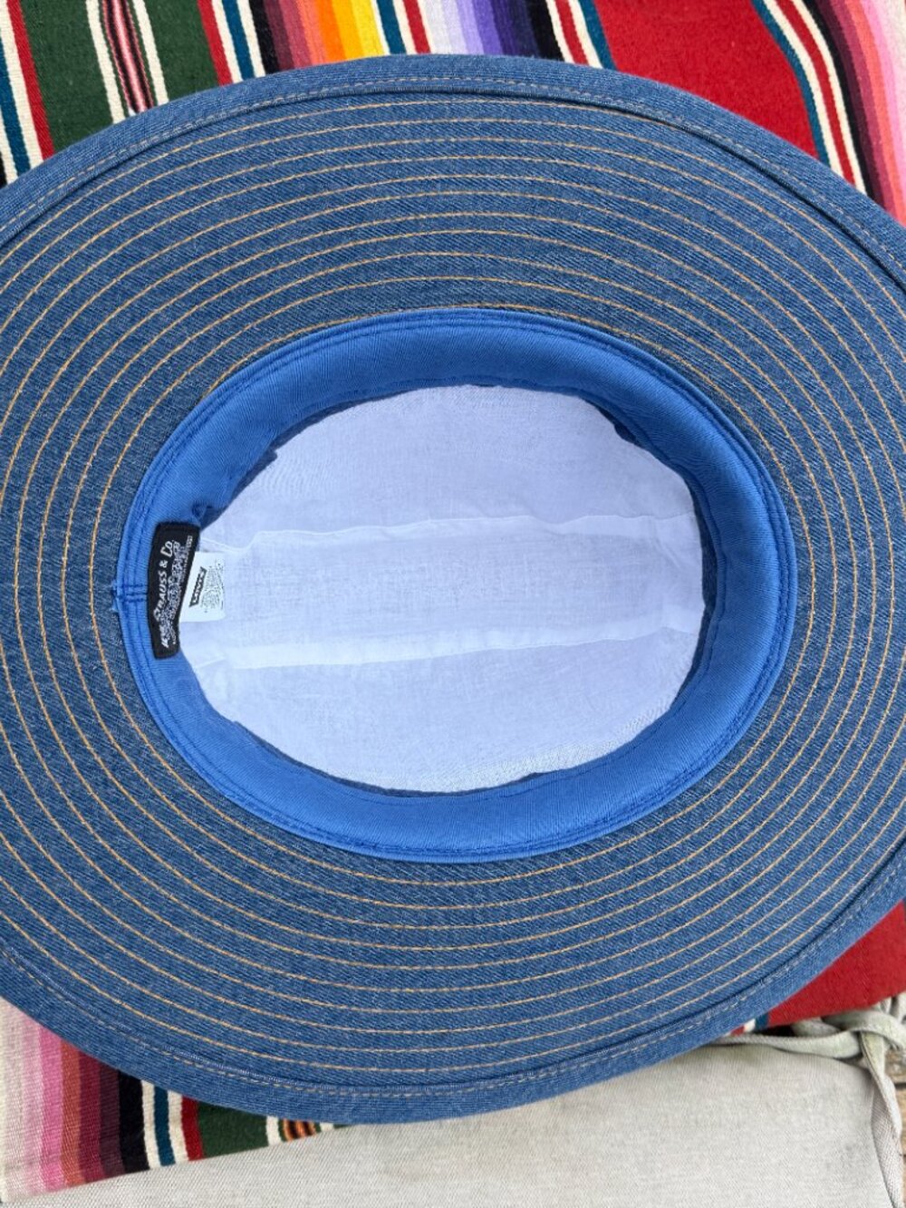 Levi's denim Rodeo Hat Size M - Picture 9 of 11